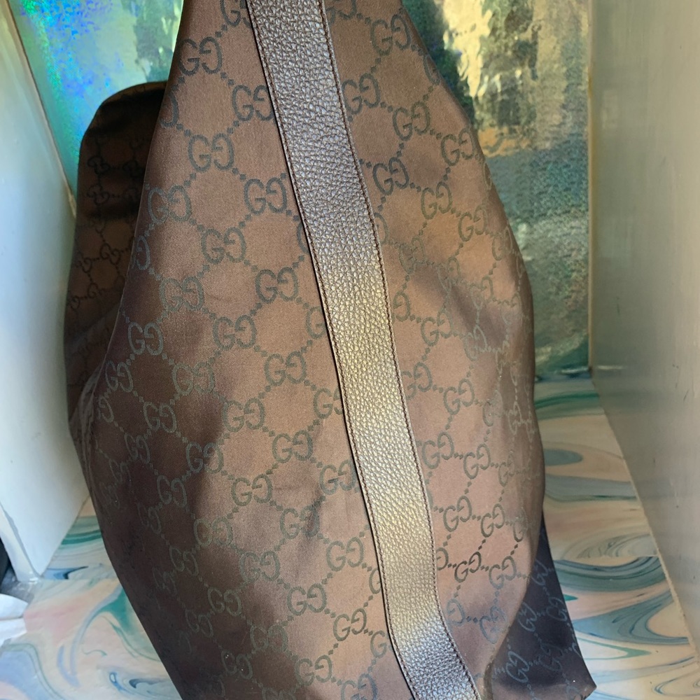 Gucci Dark Brown Shoulder Bag with Monogram - Picture 3 of 12